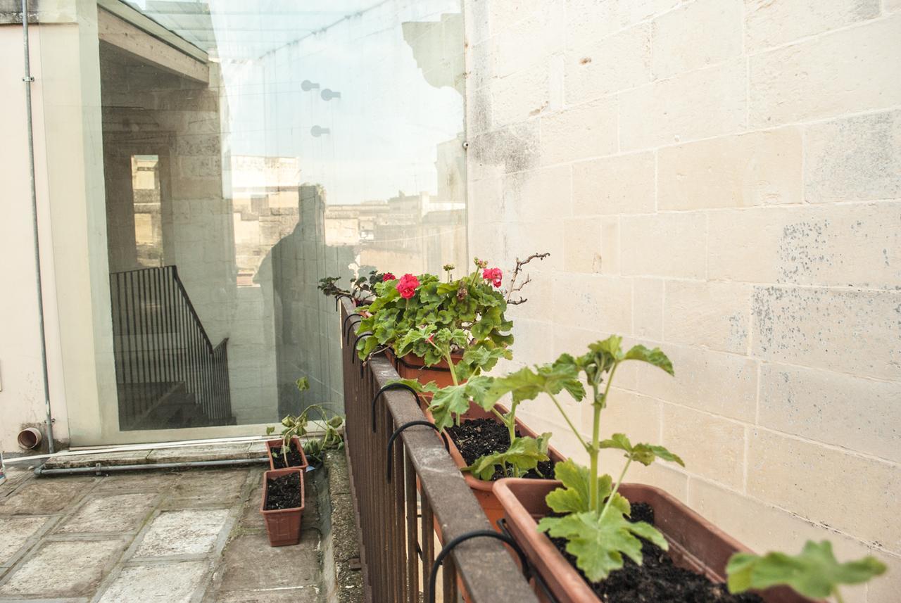Dimora Dell'Artista Panzió Lecce Kültér fotó